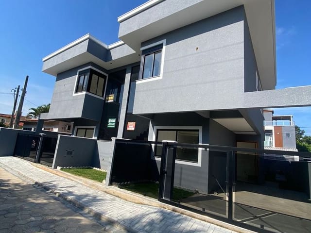 Casa com 130m² 3 quartos e 4 banheiros, à venda, no bairro Ingleses do Rio Vermelho em Florianópolis