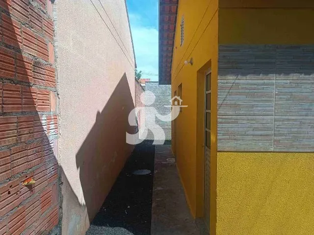 Casa com 187m² 2 quartos e 1 banheiro, à venda ou para alugar, no bairro Residencial São Pedro em São Pedro