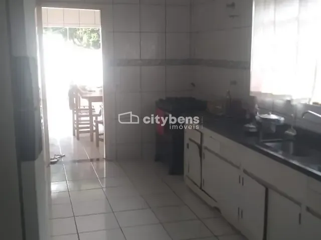 Casa 3 quartos e 3 banheiros, à venda, no bairro Vila Nova em Araçatuba
