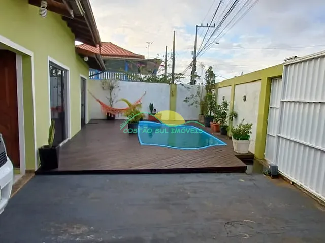 Casa com 287m² 2 quartos e 2 banheiros, à venda, no bairro Ribeirão da Ilha em Florianópolis