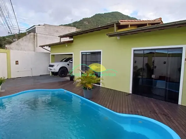 Casa com 287m² 2 quartos e 2 banheiros, à venda, no bairro Ribeirão da Ilha em Florianópolis