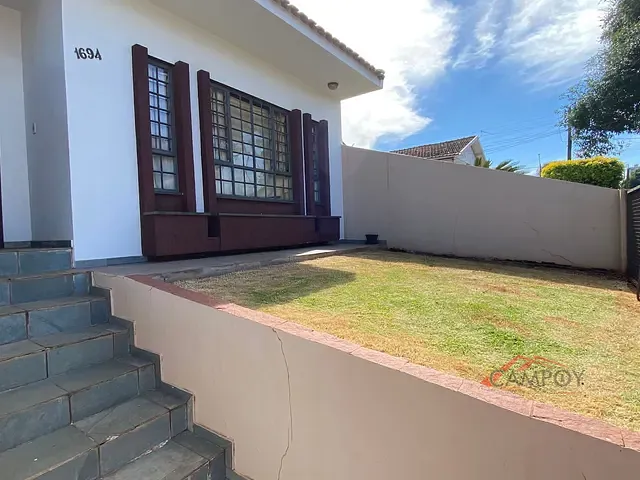 Casa com 396m² 3 quartos e 4 banheiros, à venda, no bairro JD .SAO PEDRO em Apucarana