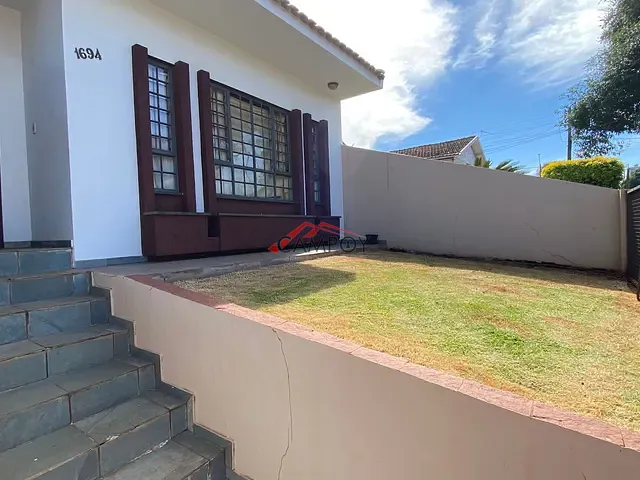 Casa com 396m² 3 quartos e 4 banheiros, à venda, no bairro JD .SAO PEDRO em Apucarana