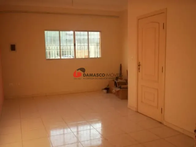 Casa com 217m², à venda, no bairro Nova Gerty em São Caetano do Sul