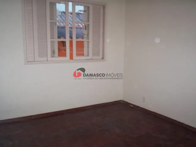 Casa com 217m², à venda, no bairro Nova Gerty em São Caetano do Sul