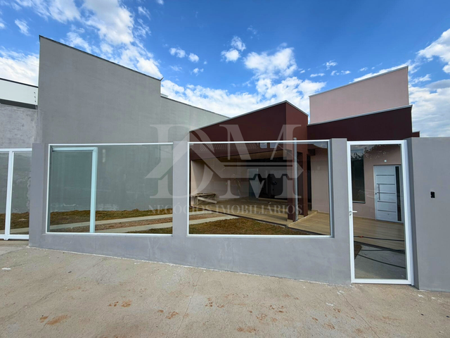 Casa 3 quartos e 2 banheiros, à venda, no bairro Usina Velha em Jaguariaíva
