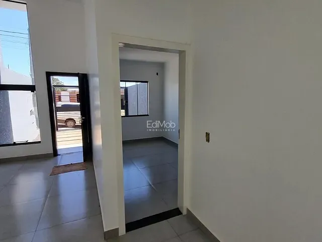 Casa com 100m² 2 quartos e 2 banheiros, à venda, no bairro Brazmadeira em Cascavel