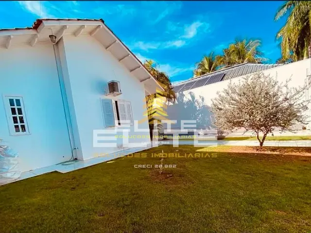 Casa 3 quartos e 3 banheiros, à venda, no bairro Centro-Norte em Sorriso