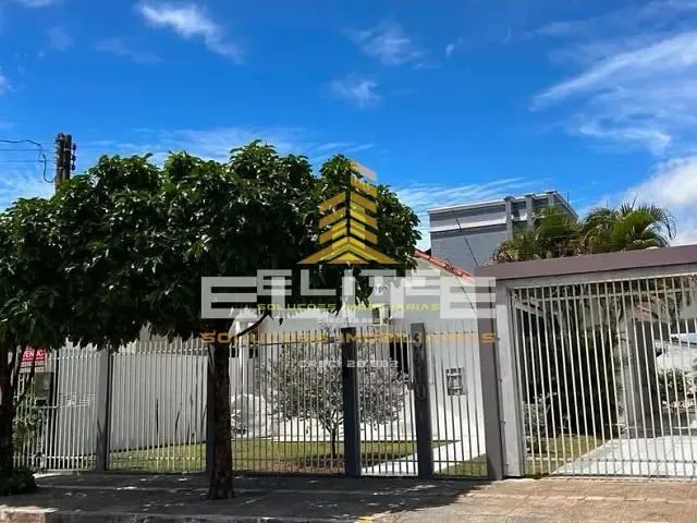 Casa 3 quartos e 3 banheiros, à venda, no bairro Centro-Norte em Sorriso