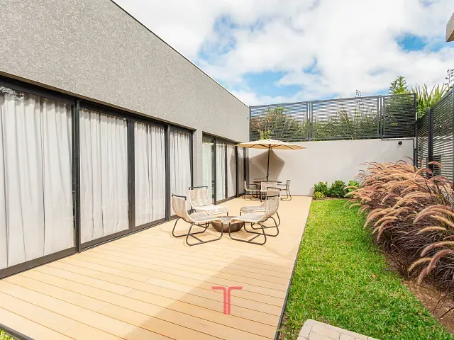 Casa com 312m² 4 quartos e 4 banheiros, à venda, no bairro Mercês em Curitiba