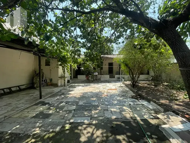 Casa com 360m² 1 quarto e 1 banheiro, à venda, no bairro Guarani em Nova Iguaçu