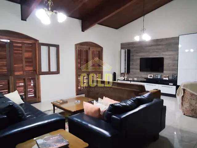 Casa 5 quartos e 5 banheiros, à venda, no bairro Waldemar Hauer em Londrina