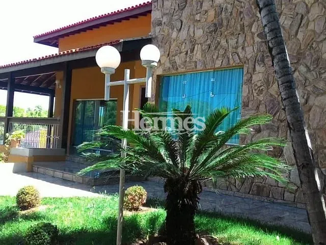 Casa com 1100m² 4 quartos e 6 banheiros, à venda, no bairro Parque Taquaral em Campinas