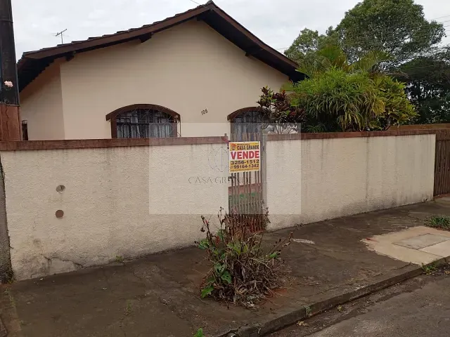 Casa 3 quartos e 2 banheiros, à venda, no bairro Jardim Los Angelis em Rolândia