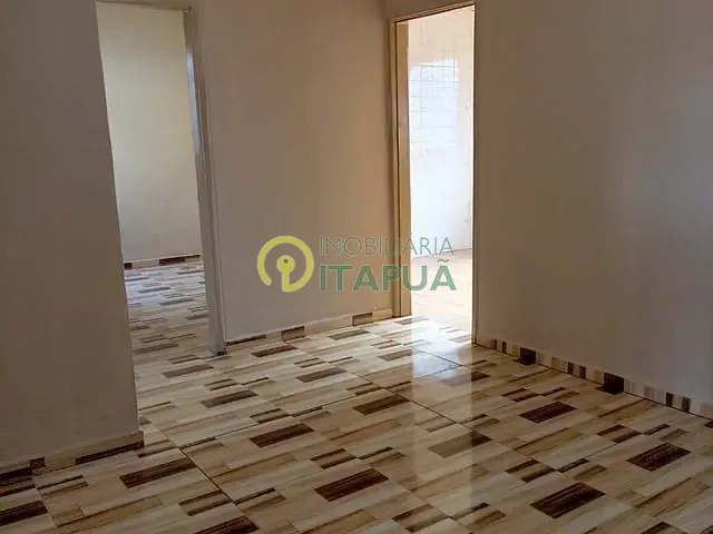 Casa com 200m² 3 quartos e 1 banheiro, à venda, no bairro Sebastião de Melo César em Londrina