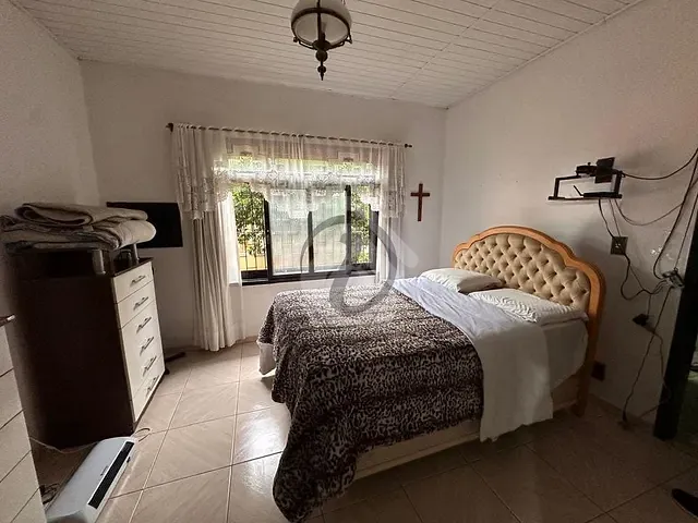 Casa com 400m² 3 quartos e 2 banheiros, à venda, no bairro Oriental em Estrela
