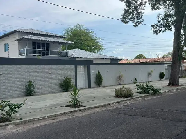 Casa 2 quartos e 1 banheiro, à venda, no bairro General Dutra em Paulo Afonso