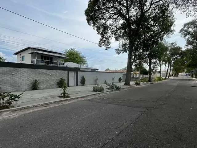 Casa 2 quartos e 1 banheiro, à venda, no bairro General Dutra em Paulo Afonso
