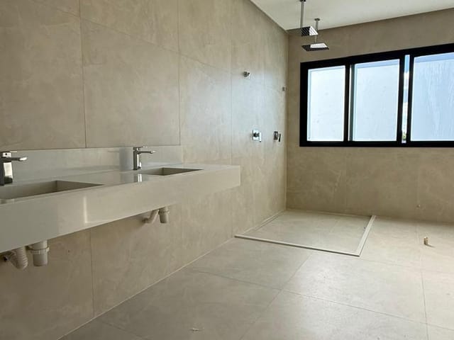 Casa com 836m² 4 quartos e 6 banheiros, à venda, no bairro Brisas de Atalaia em Barra dos Coqueiros