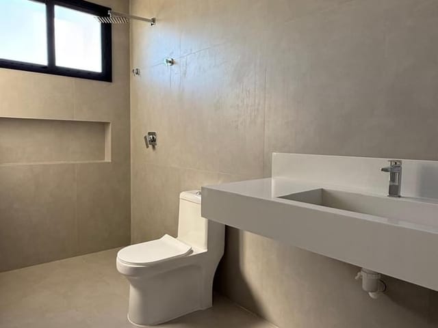 Casa com 836m² 4 quartos e 6 banheiros, à venda, no bairro Brisas de Atalaia em Barra dos Coqueiros