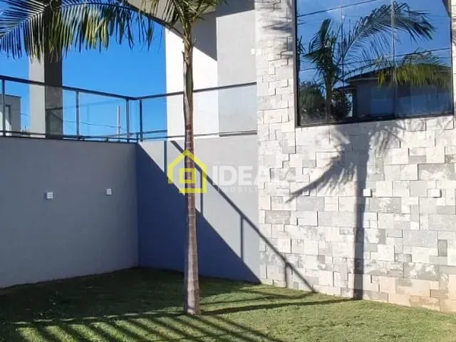 Casa 3 quartos e 3 banheiros, à venda, no bairro São Cristóvão em Concórdia