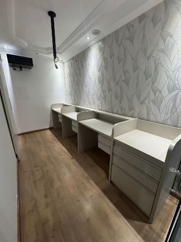 Casa à venda ou para alugar, no bairro Parque Residencial Eloy Chaves em Jundiaí