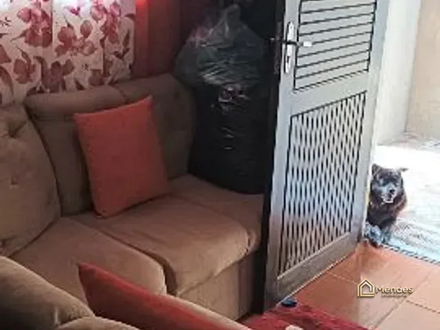 Casa com 70m² 2 quartos e 2 banheiros, à venda, no bairro Sítio Cercado em Curitiba