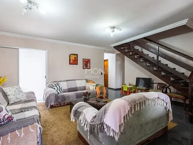 Casa 2 quartos e 3 banheiros, à venda, no bairro Guará I em Brasília