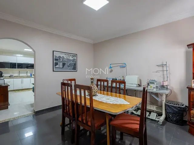 Casa 2 quartos e 3 banheiros, à venda, no bairro Guará I em Brasília