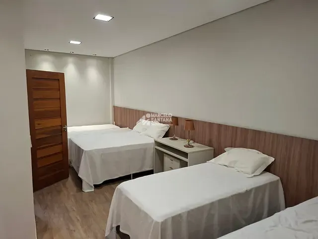 Casa com 4000m² 6 quartos e 9 banheiros, à venda, no bairro Candeias em Vitória da Conquista