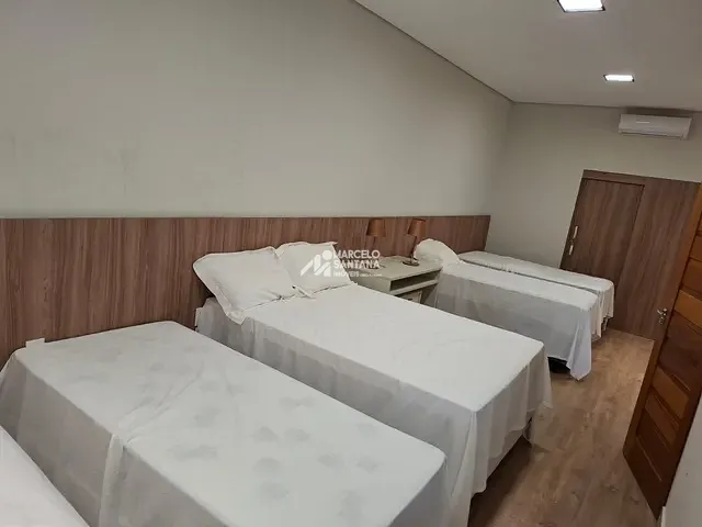 Casa com 4000m² 6 quartos e 9 banheiros, à venda, no bairro Candeias em Vitória da Conquista