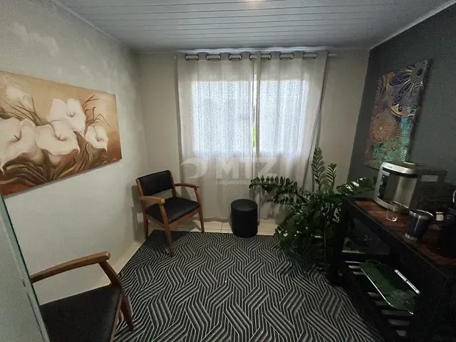 Casa com 680m², à venda, no bairro Vila dos Lavradores em Botucatu