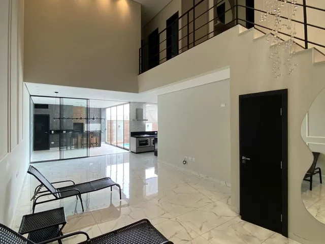 Casa com 200m² 4 quartos e 4 banheiros, à venda, no bairro Gleba Esperança em Londrina