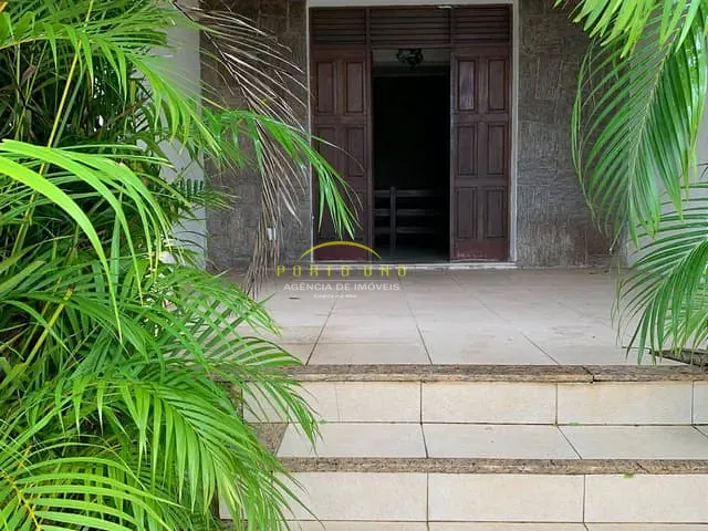 Casa com 814m² 4 quartos e 6 banheiros, à venda, no bairro Itaigara em Salvador