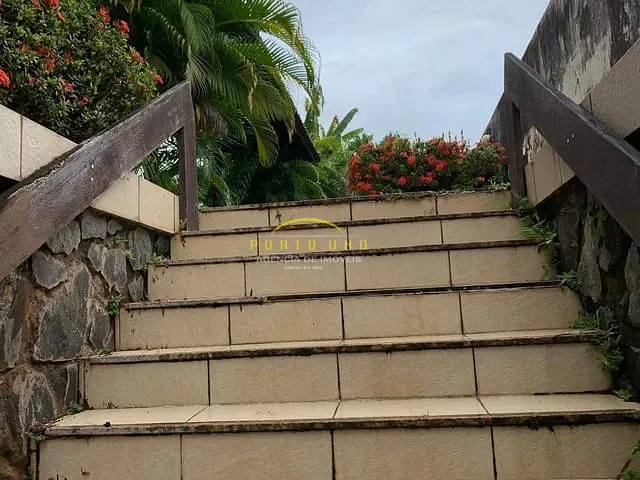 Casa com 814m² 4 quartos e 6 banheiros, à venda, no bairro Itaigara em Salvador