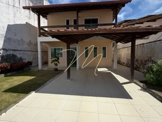 Casa 3 quartos e 2 banheiros, à venda ou para alugar, no bairro São Francisco em Ilhéus