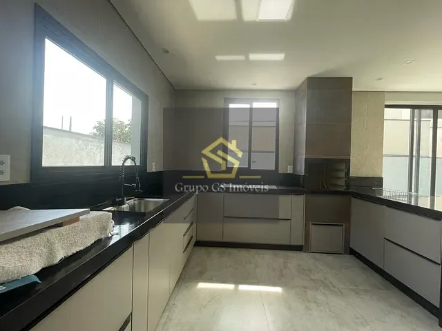 Casa com 311m² 3 quartos e 5 banheiros, à venda, no bairro Jardim Sao Marcos em Valinhos