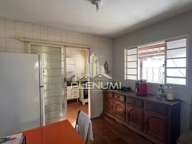 Casa com 150m² 3 quartos e 2 banheiros, à venda, no bairro Vila Operária em Rio Claro