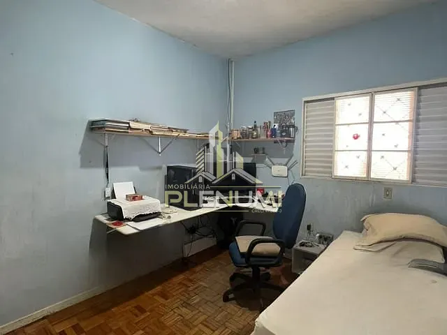 Casa com 150m² 3 quartos e 2 banheiros, à venda, no bairro Vila Operária em Rio Claro