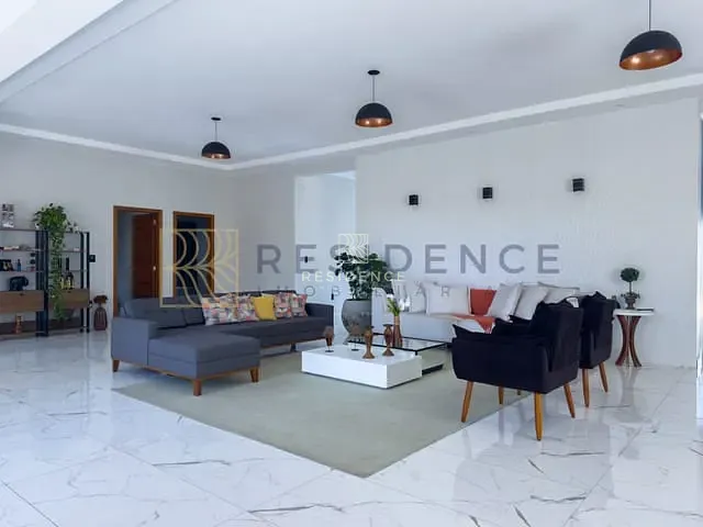Casa 5 quartos e 7 banheiros, à venda, no bairro Jardim Amália em Volta Redonda