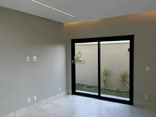 Casa com 303m² 3 quartos e 4 banheiros, à venda, no bairro Terras Alpha Residencial 1 em Senador Canedo