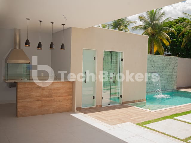 Casa com 360m² 4 quartos e 7 banheiros, à venda, no bairro Barra da Tijuca em Rio de Janeiro
