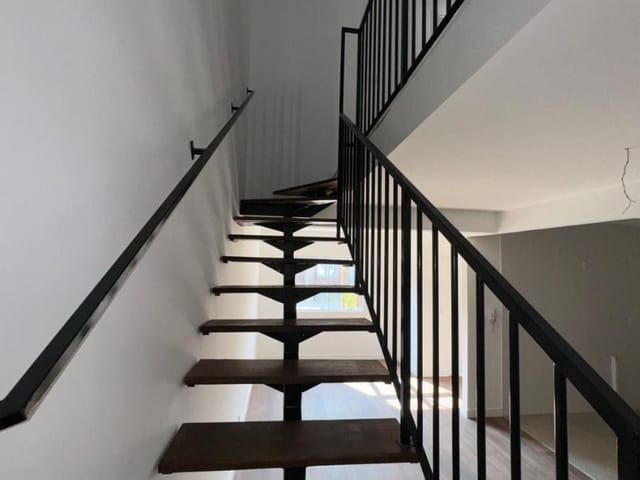 Sobrado 2 quartos e 1 banheiro, à venda, no bairro Ponte Nova em Extrema