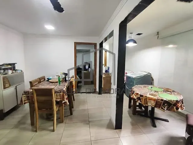 Casa com 350m² 3 quartos e 2 banheiros, à venda, no bairro Ilha do Príncipe em Vitória