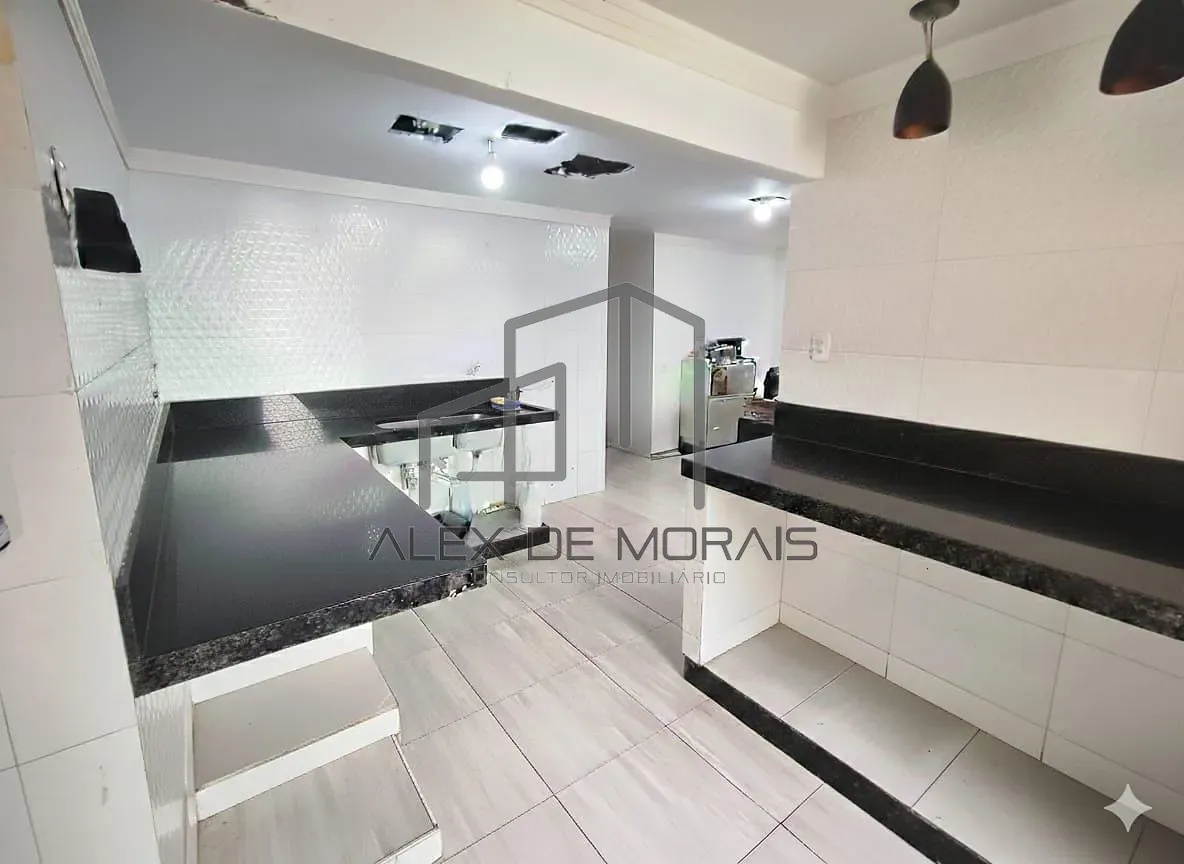 Casa, 3 quartos, 250 m² - Foto 2