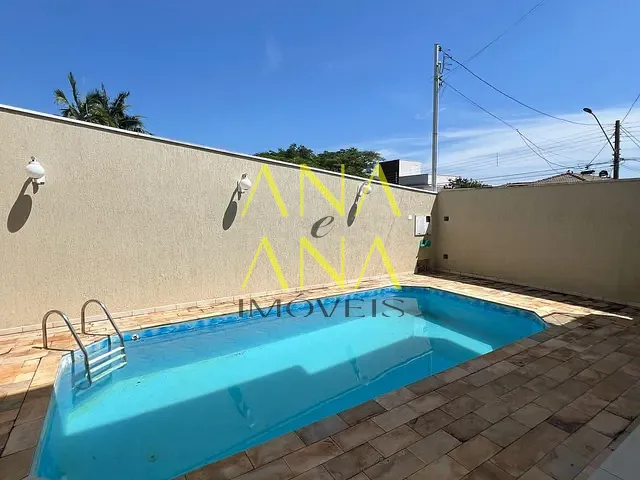 Casa 3 quartos e 3 banheiros, à venda, no bairro Condomínio Residencial Euroville em Bragança Paulista