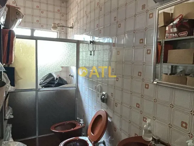 Casa 3 quartos e 2 banheiros, à venda, no bairro Nova Ourinhos em Ourinhos