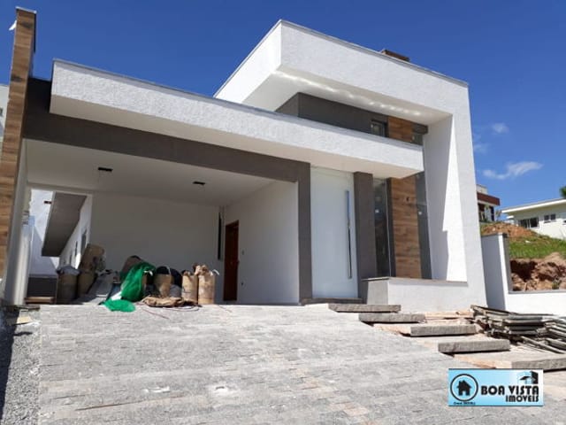 Foto do Casa - Espetacular Residência com 3 Quartos, 2 Suítes, 4 Vagas e 366M² no Parque Residencial Itapeti, Mogi das Cruzes - SP -  a 5,4 KM do Centro da Cidade Cruzes - SP | Boa Vista Imóveis Suzano