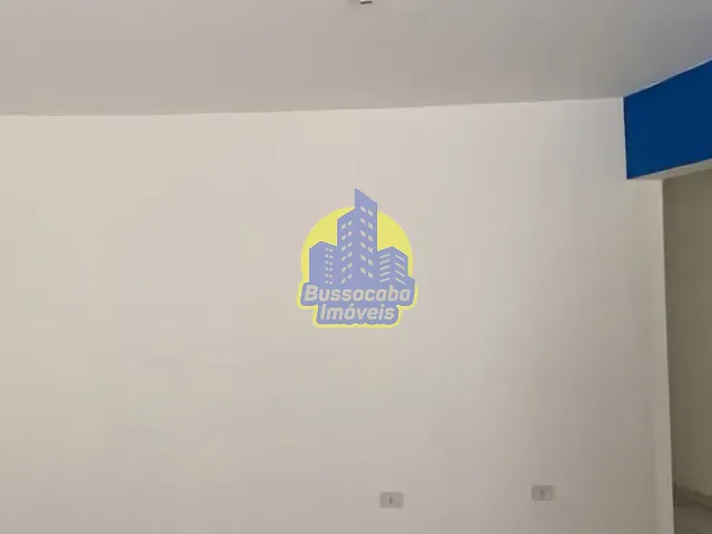 Casa com 80m² 2 quartos e 1 banheiro, para alugar, no bairro Umuarama em Osasco