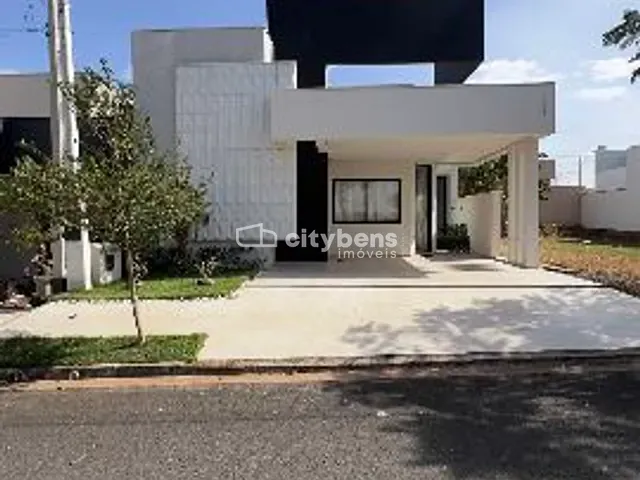 Casa 3 quartos e 4 banheiros, à venda, no bairro Aeroporto em Araçatuba